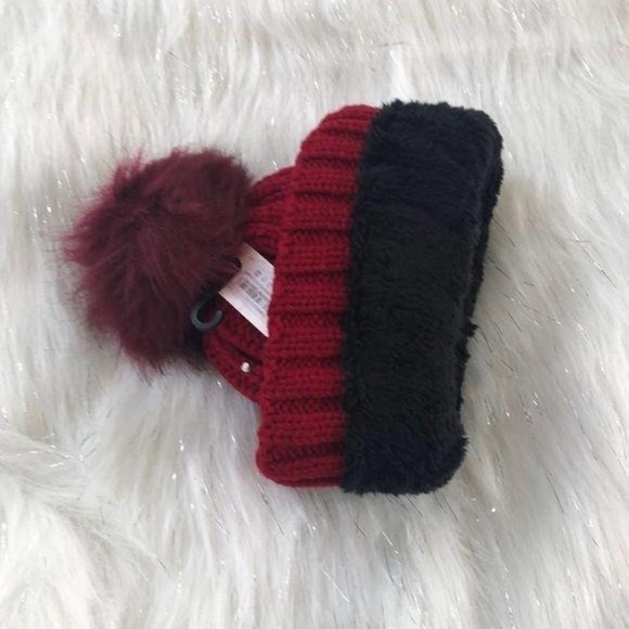 Embellished Beanie One Size - Picture 3 of 3